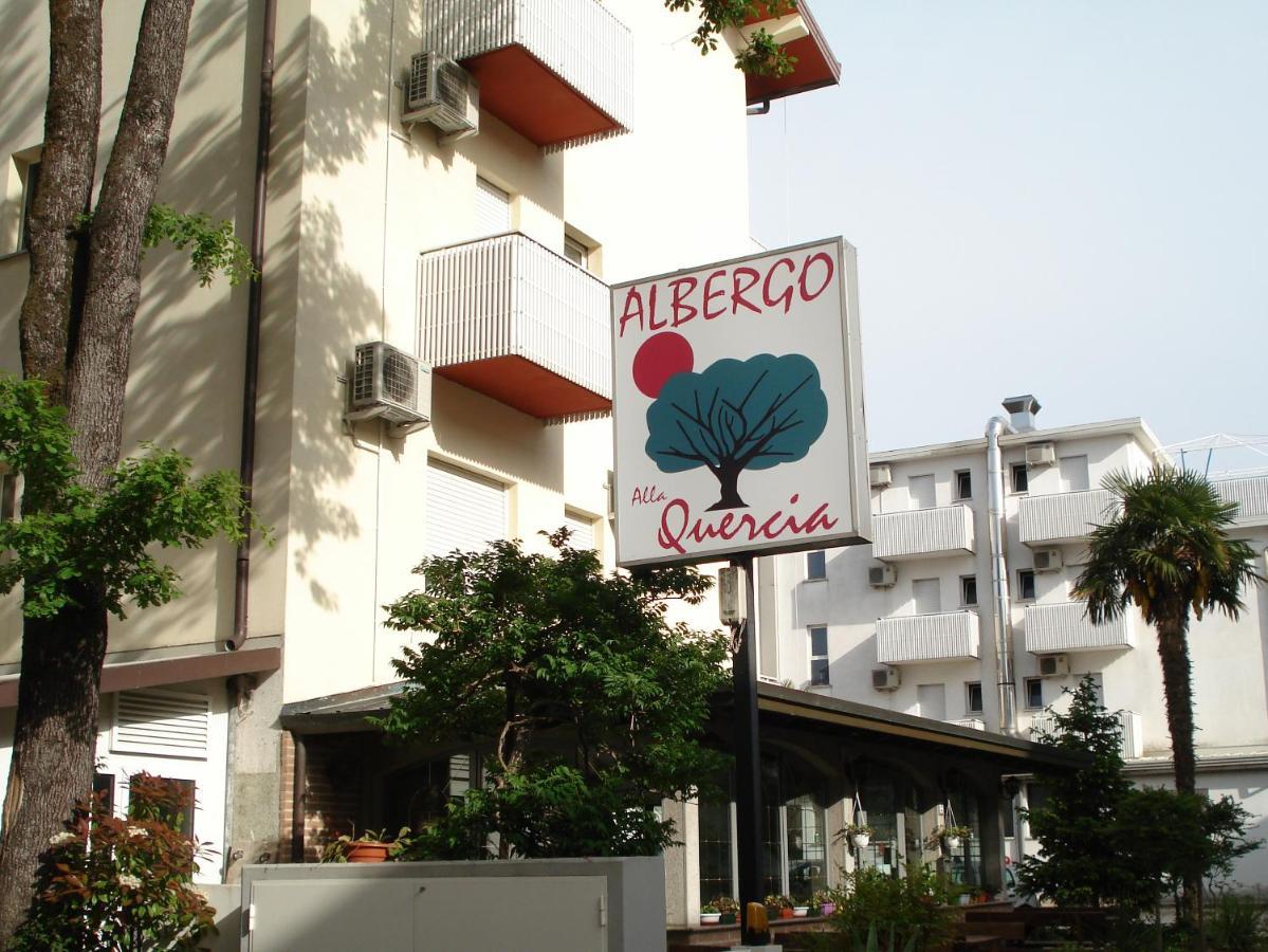 Hotel La Quercia à Lignano Sabbiadoro Extérieur photo
