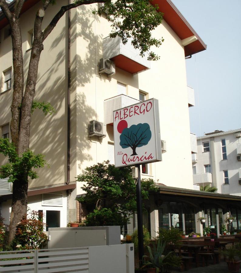 Hotel La Quercia à Lignano Sabbiadoro Extérieur photo