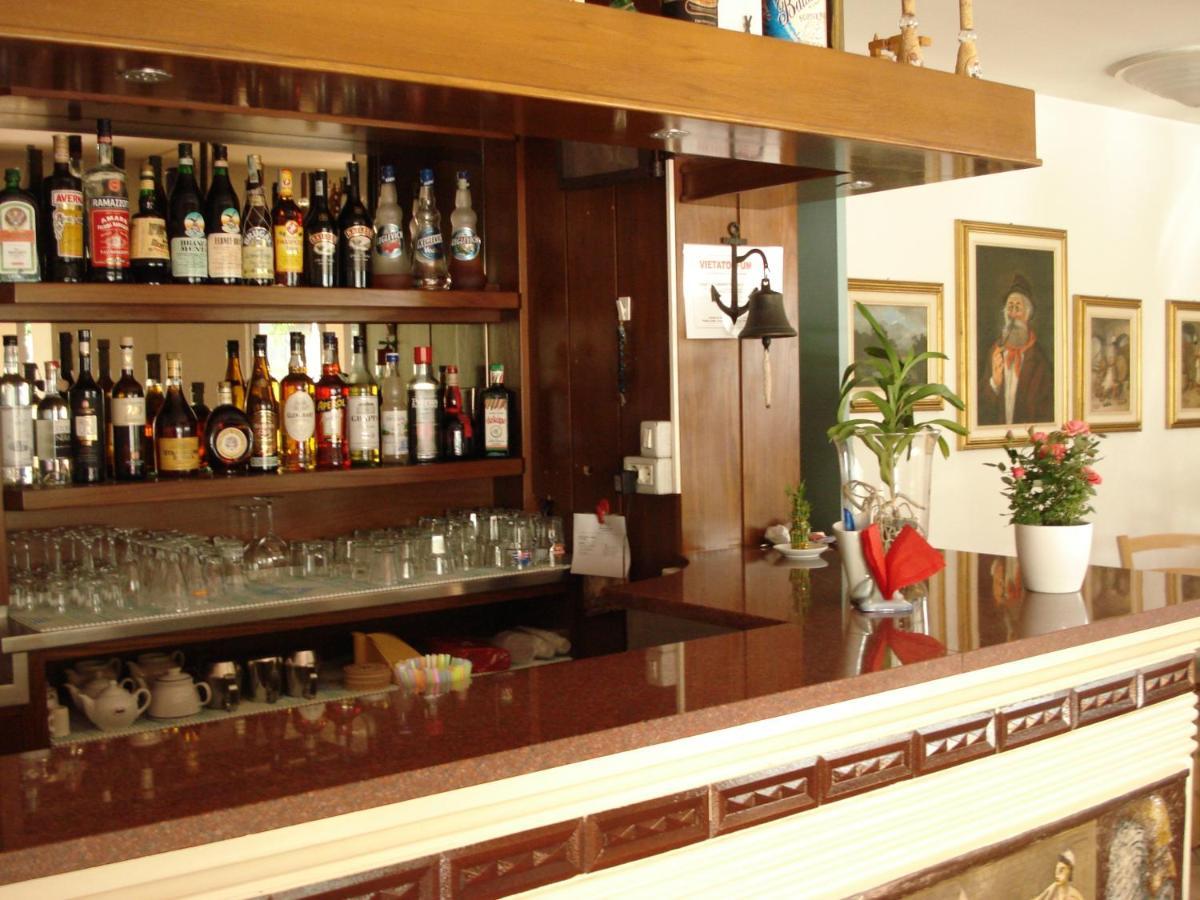 Hotel La Quercia à Lignano Sabbiadoro Extérieur photo