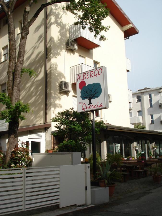 Hotel La Quercia à Lignano Sabbiadoro Extérieur photo
