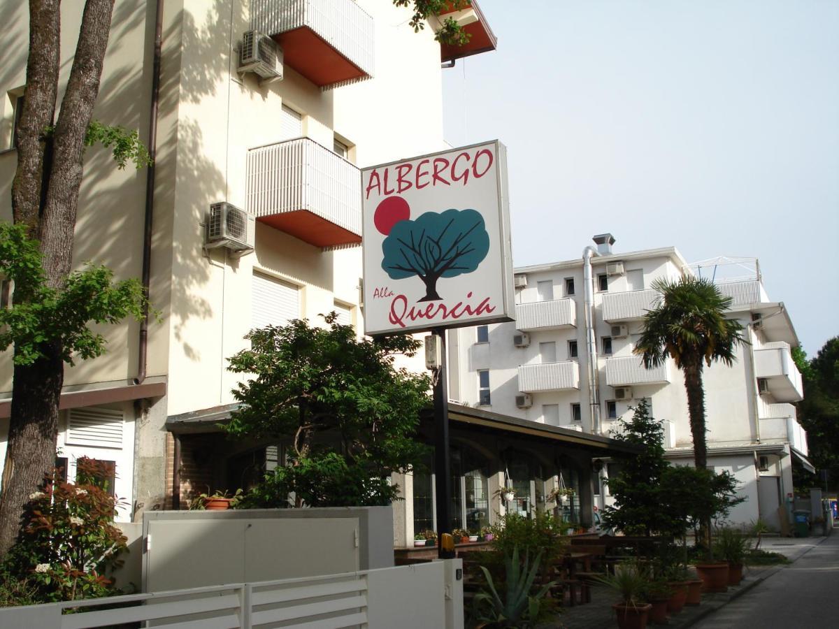 Hotel La Quercia à Lignano Sabbiadoro Extérieur photo